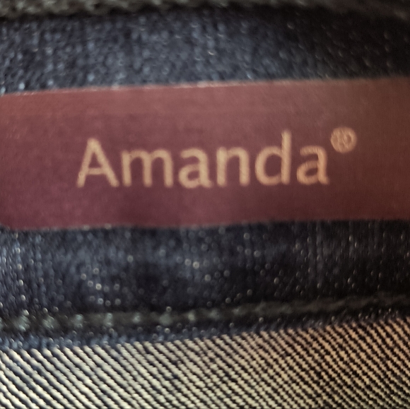 Gloria Vanderbilt Amanda 10 Dark Blue Tapered Leg Jeans - Picture 6 of 8